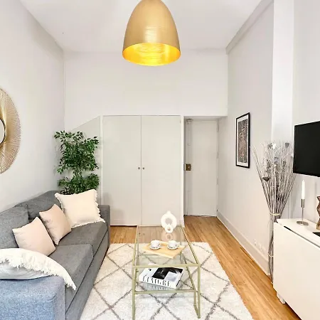 1630 - Champs Elysees - Value
